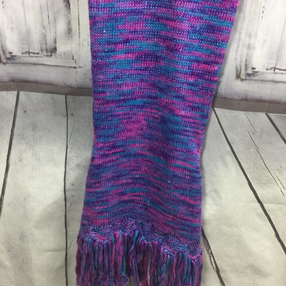 Adult Mermaid Tail Blanket Purple - Picture 6 of 7